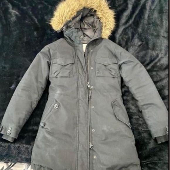 Women’s Community Parka - Picture 1 of 3